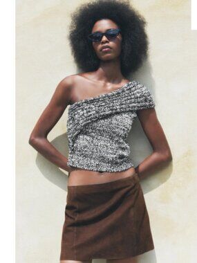 NWT Zara Black and White One-Shoulder chunky Knit sweater Asymmetric